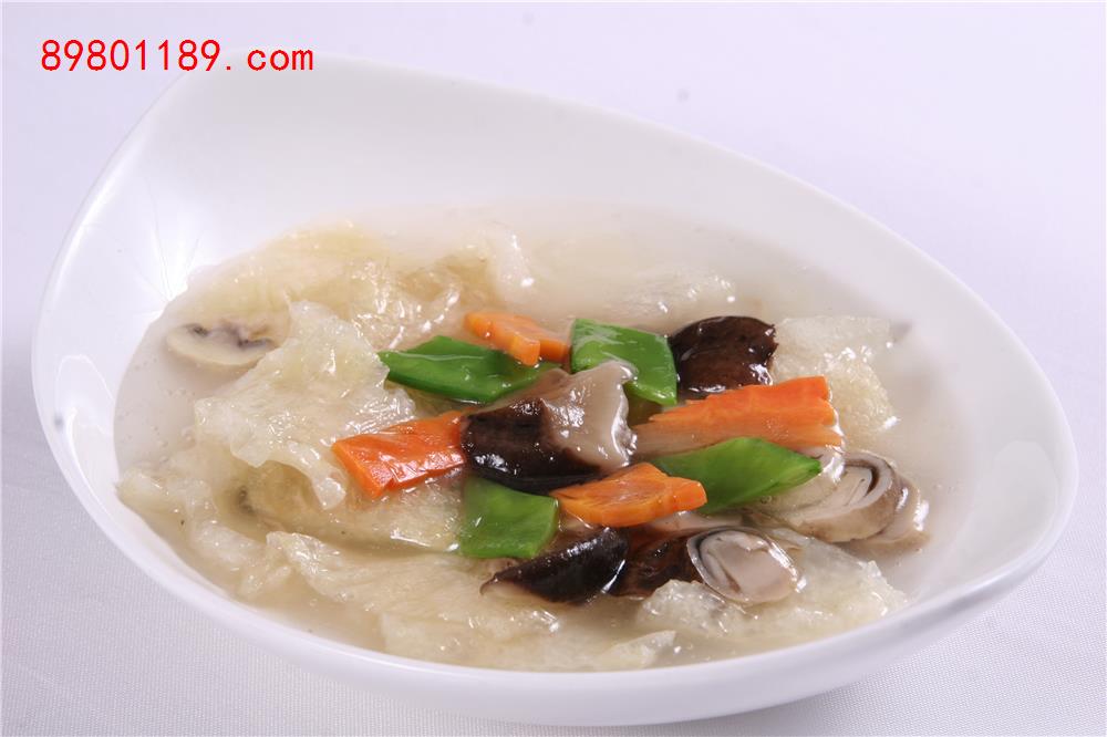 三菇烩鱼肚