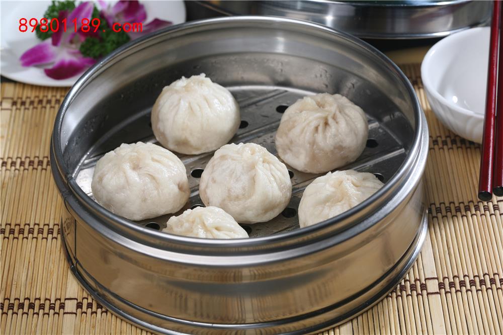 三鲜圆笼包