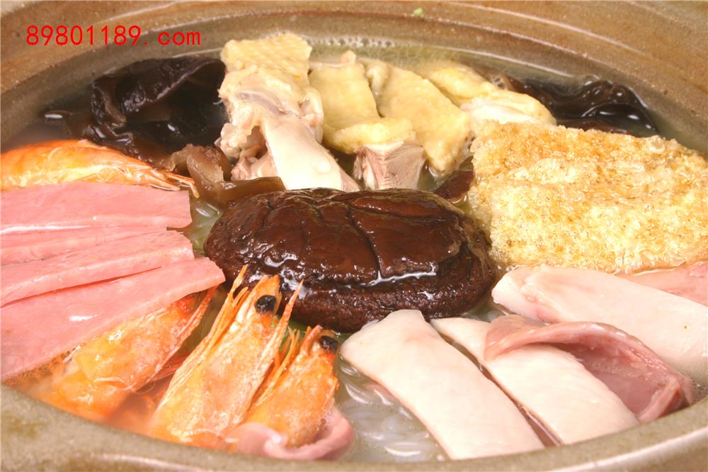 三鲜砂锅