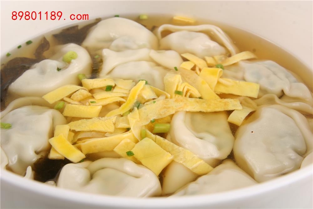 上汤大馄饨