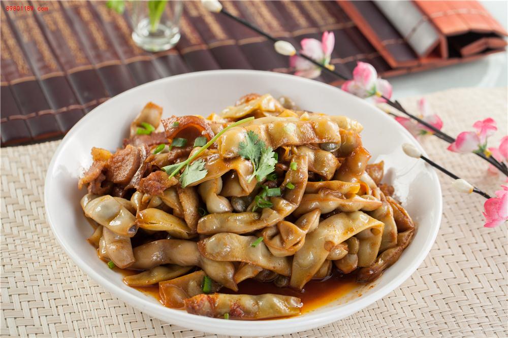 东北油豆角炖肉