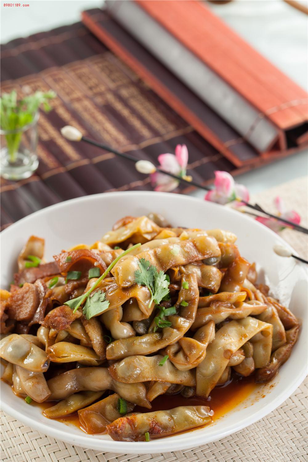 东北油豆角炖肉