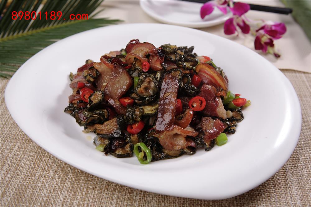 东北黄瓜干炒腊肉