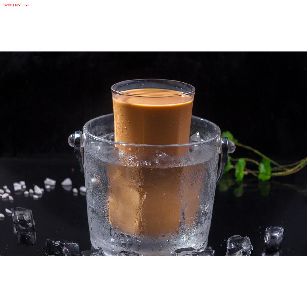 冰镇奶茶