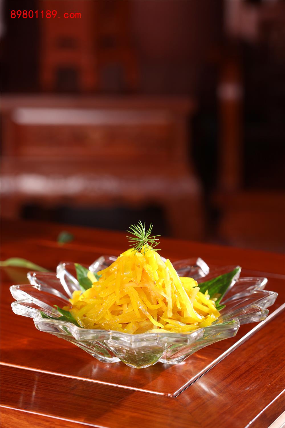 凉拌根根脆