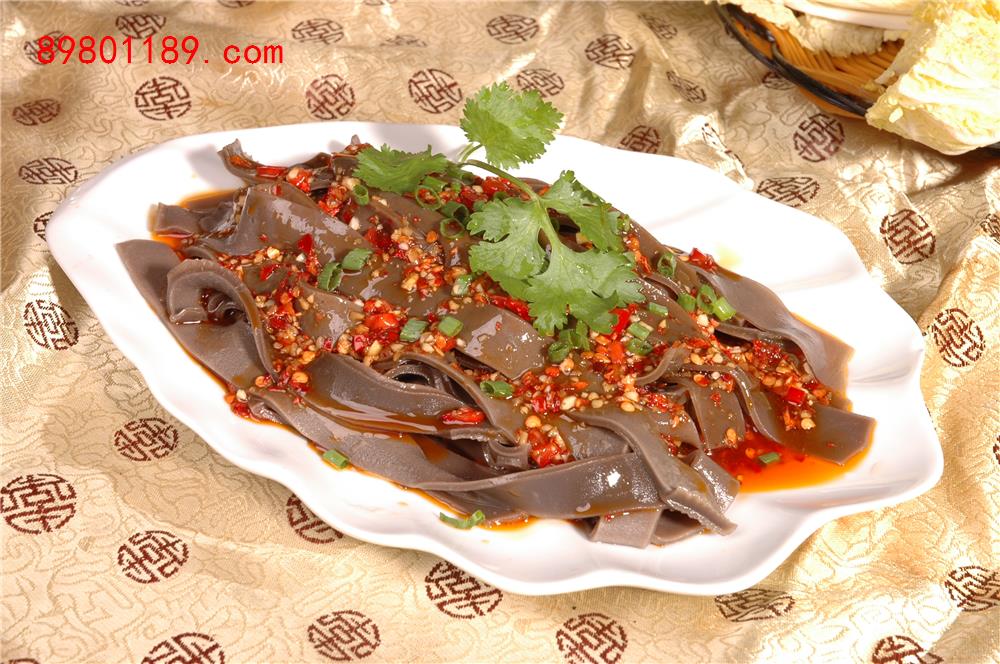 凉拌蕨根粉