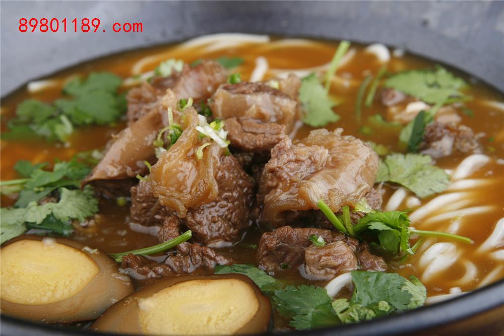 半筋半肉面