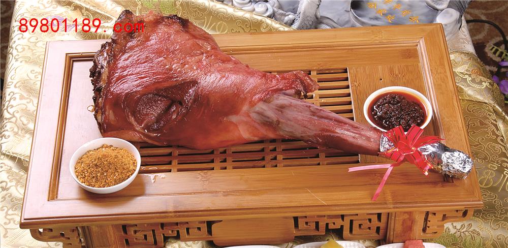 卤味羊腿