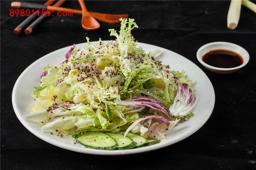 印伽藜麦杂菜配梅子酱油-
