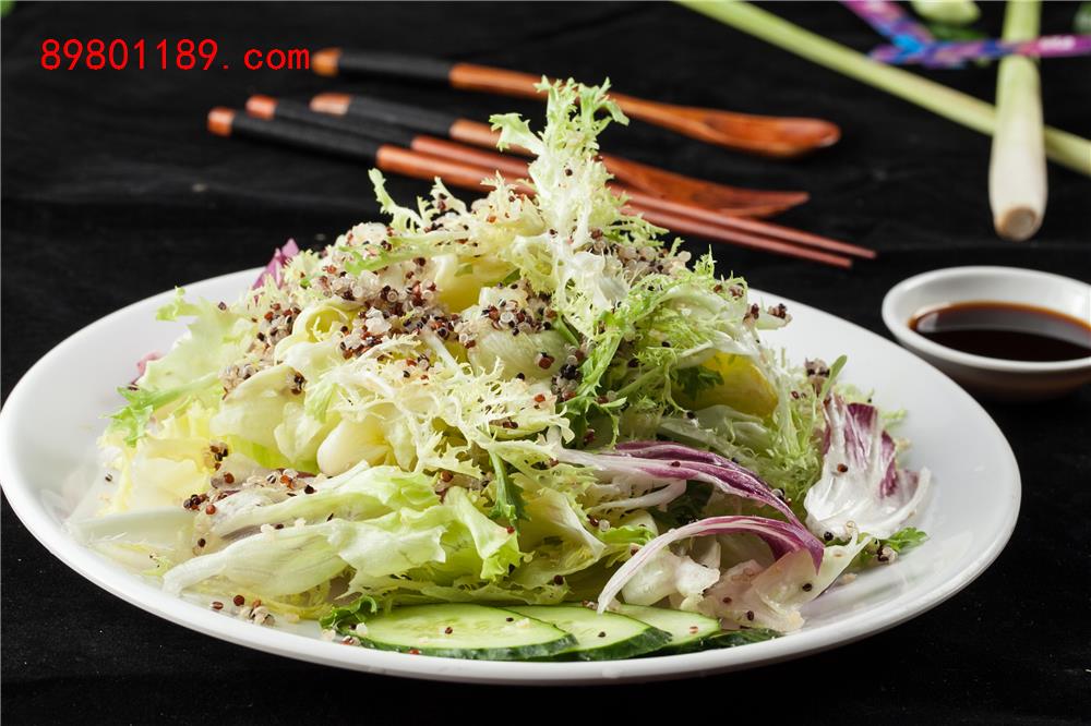 印伽藜麦杂菜配梅子酱油-