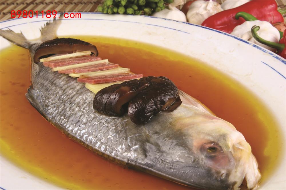 古法蒸鲥鱼