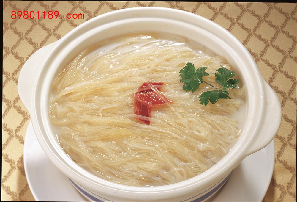 古法鸡煲翅