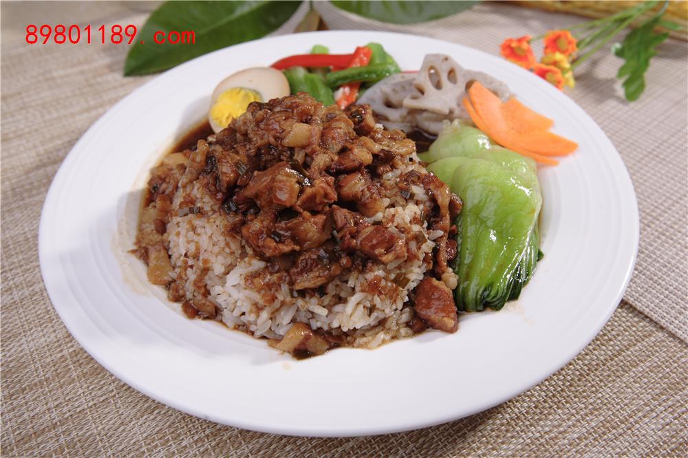 台式卤肉饭