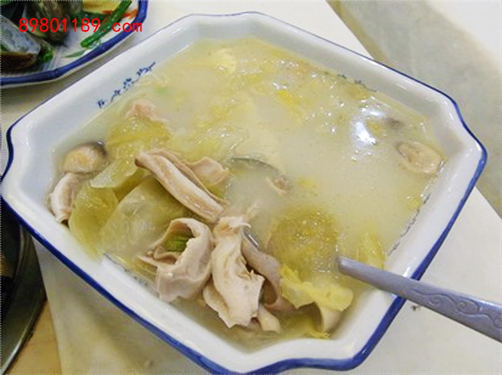咸菜猪肚汤