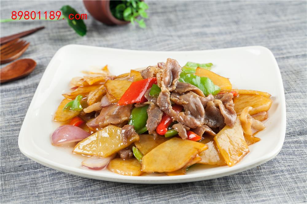 土豆烧羊肉-