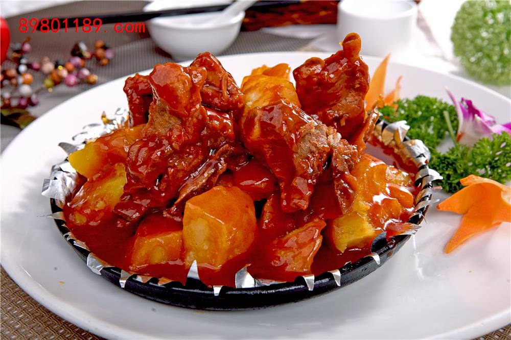 土豆脊骨烧地瓜