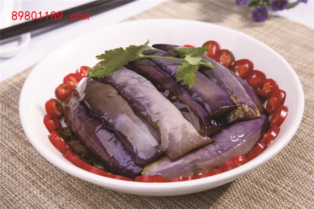 外婆扒茄子