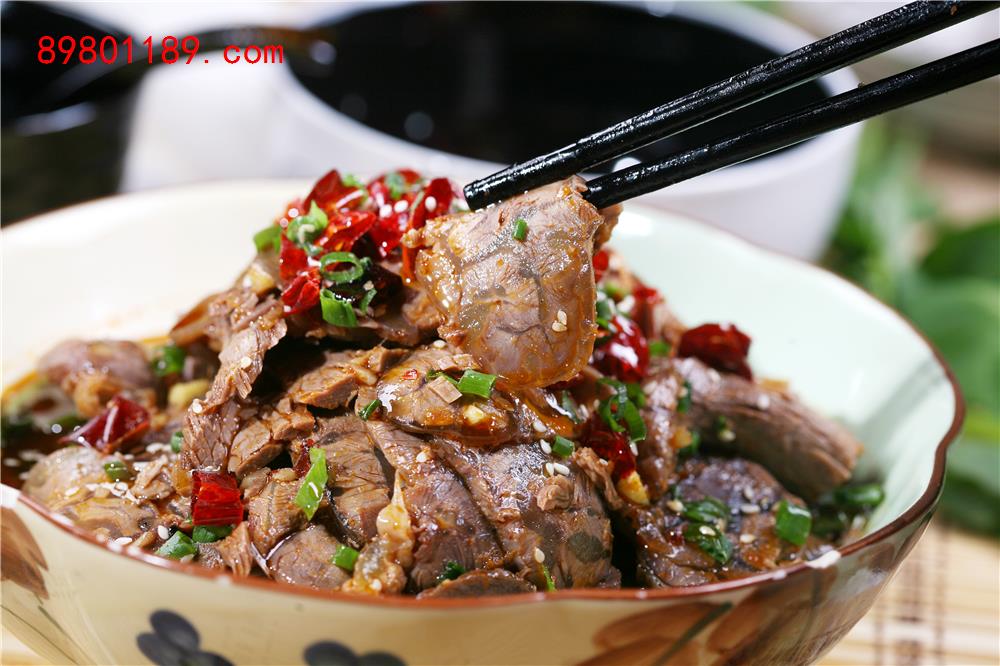 大碗牛肉