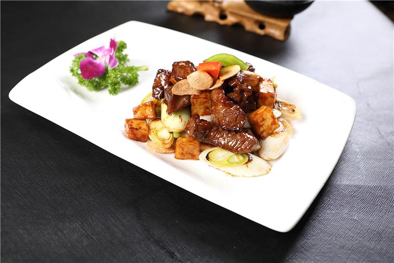 姜葱爆牛肉粒A