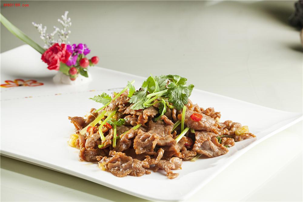 小炒黄牛肉-