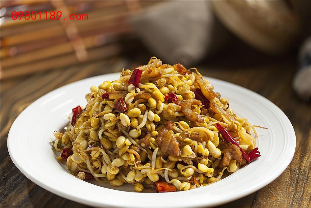 小肉焖笨黄豆芽