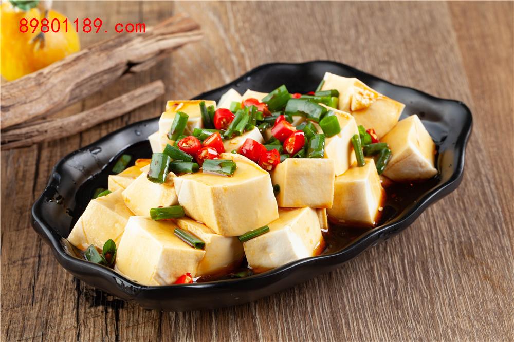 小葱拌豆腐-