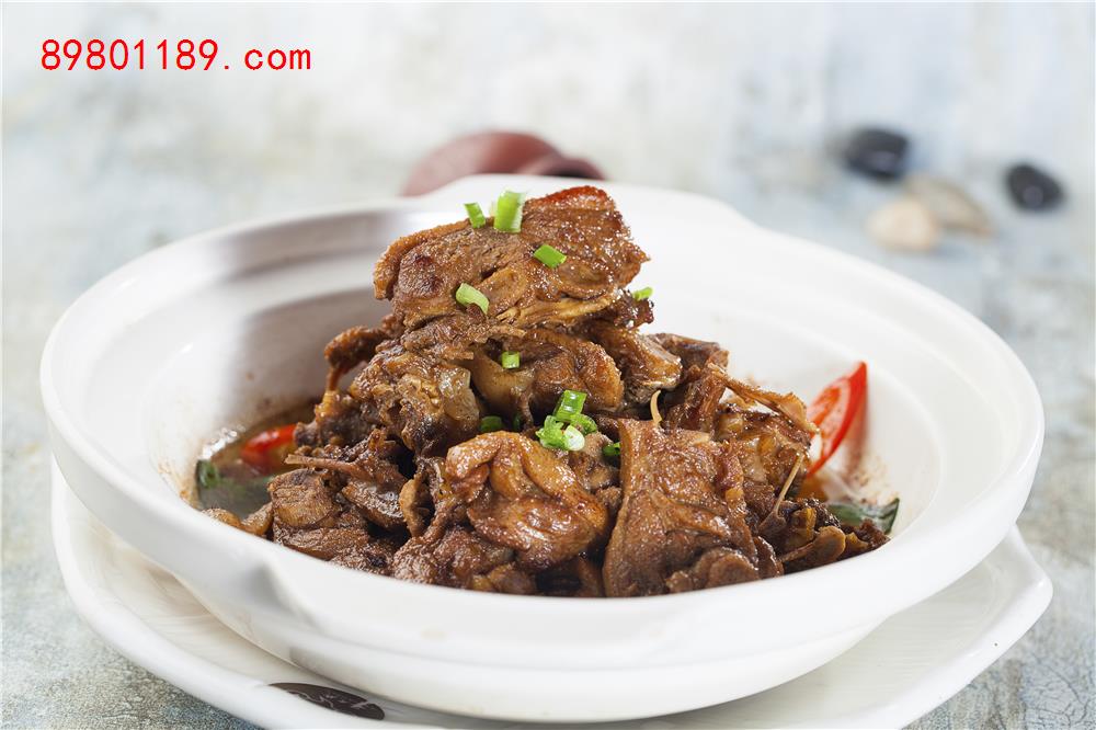 干煲酱香鸭
