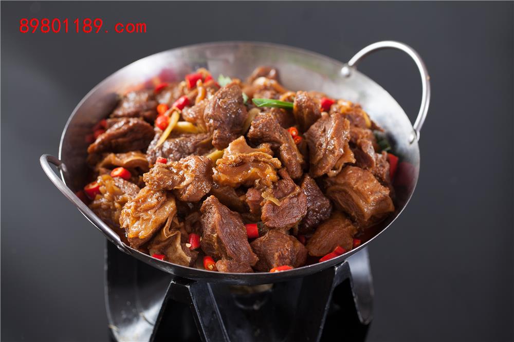 干锅牛腩