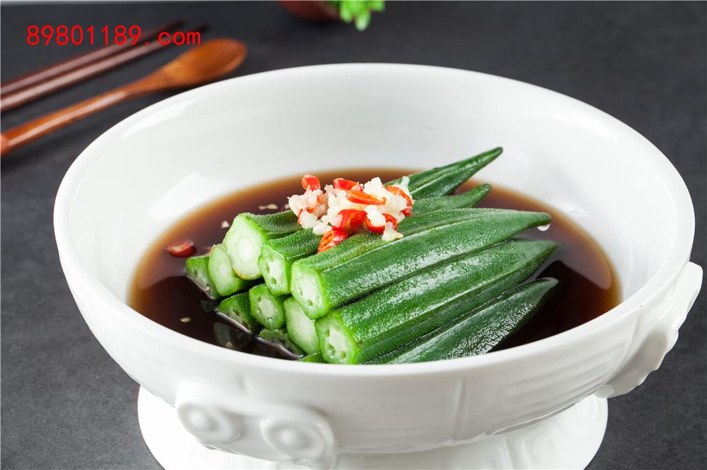 捞拌秋葵-