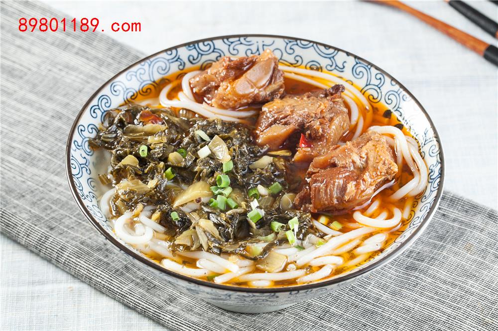 排骨酸菜粉-