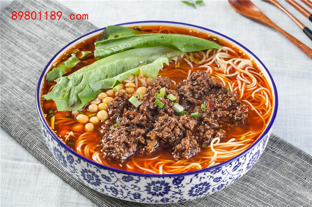 杂酱豌豆面-