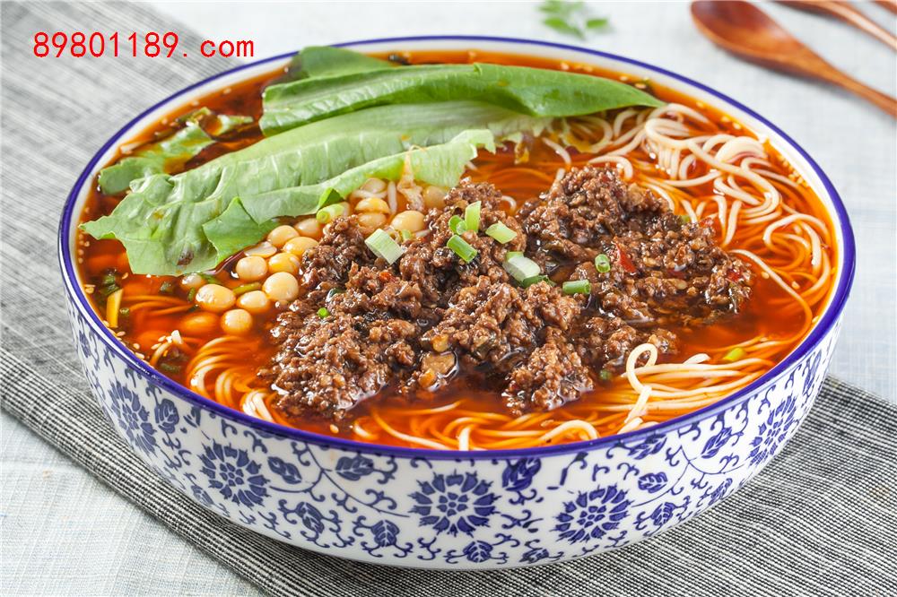 杂酱豌豆面-