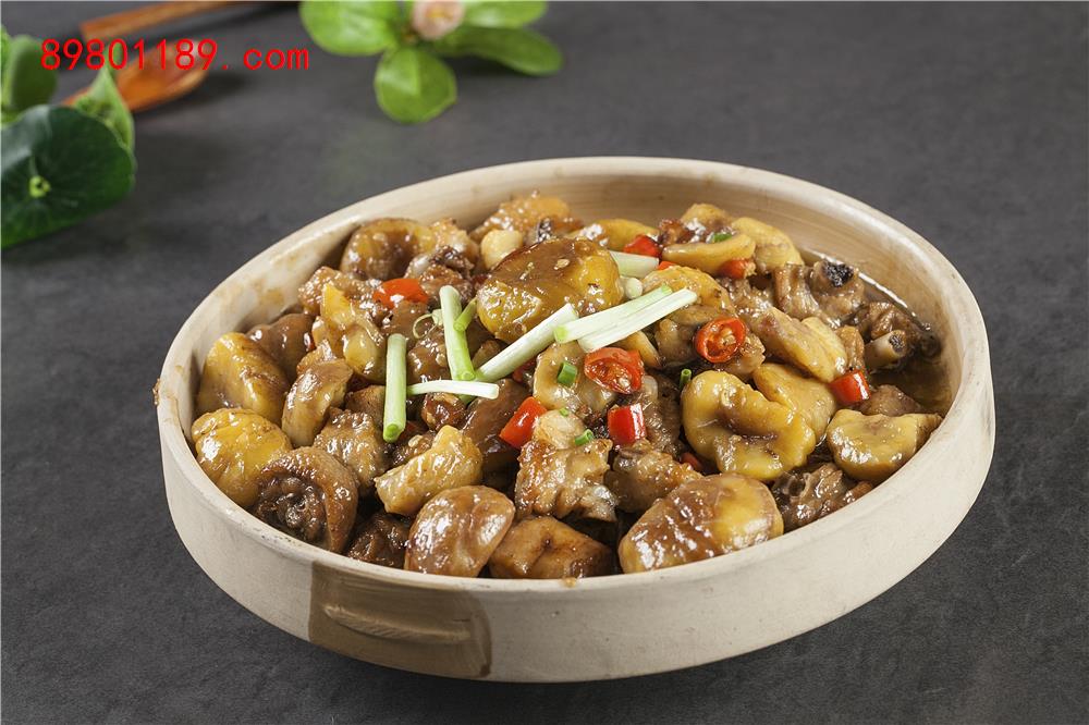 板栗焖土鸡-