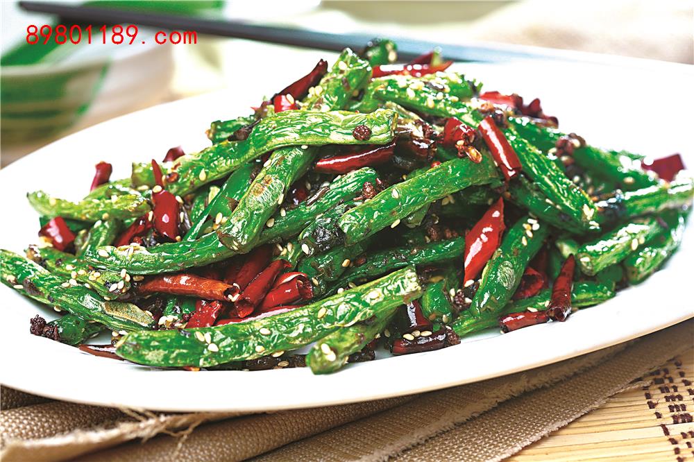 榄菜肉松干煸四季豆