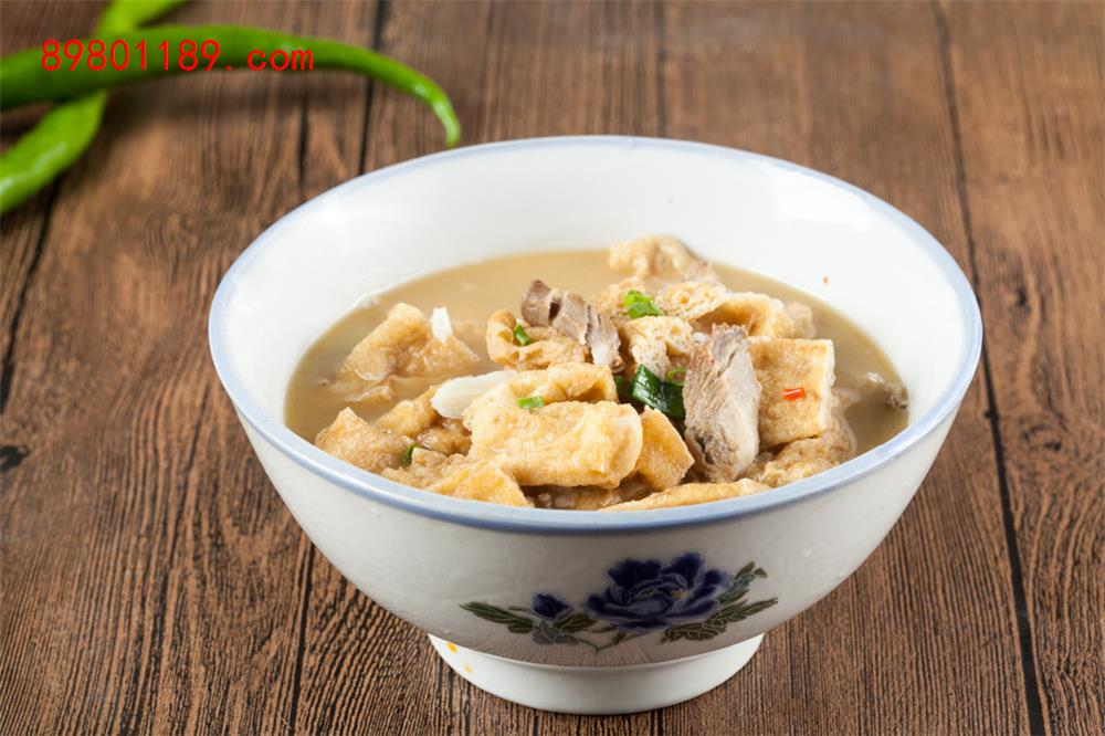 油豆腐削骨肉-