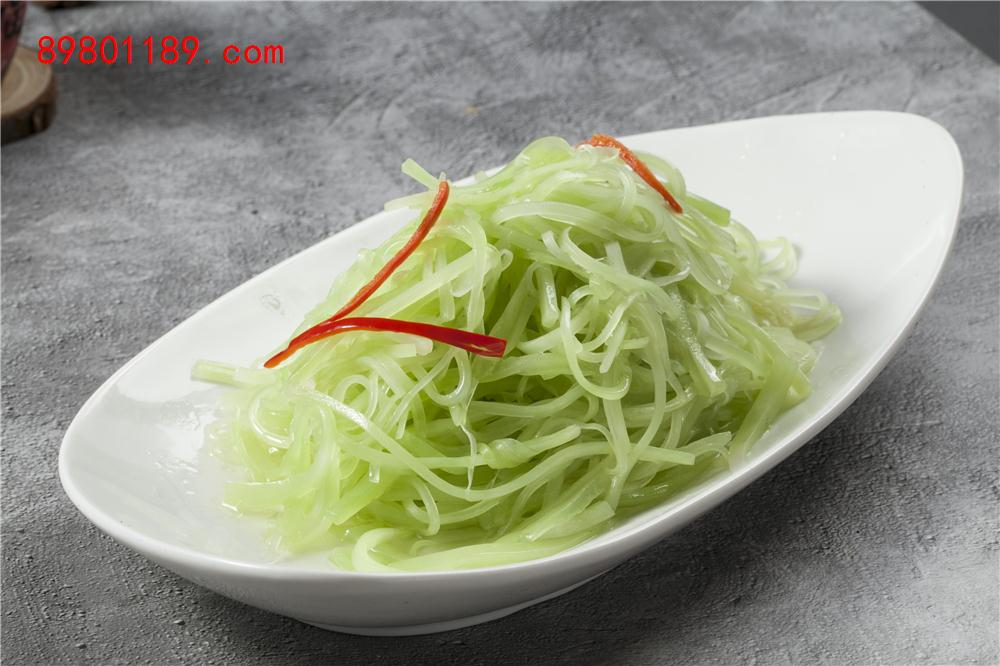 清炒莴笋丝-
