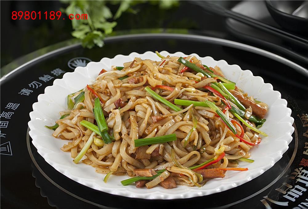 炒河粉