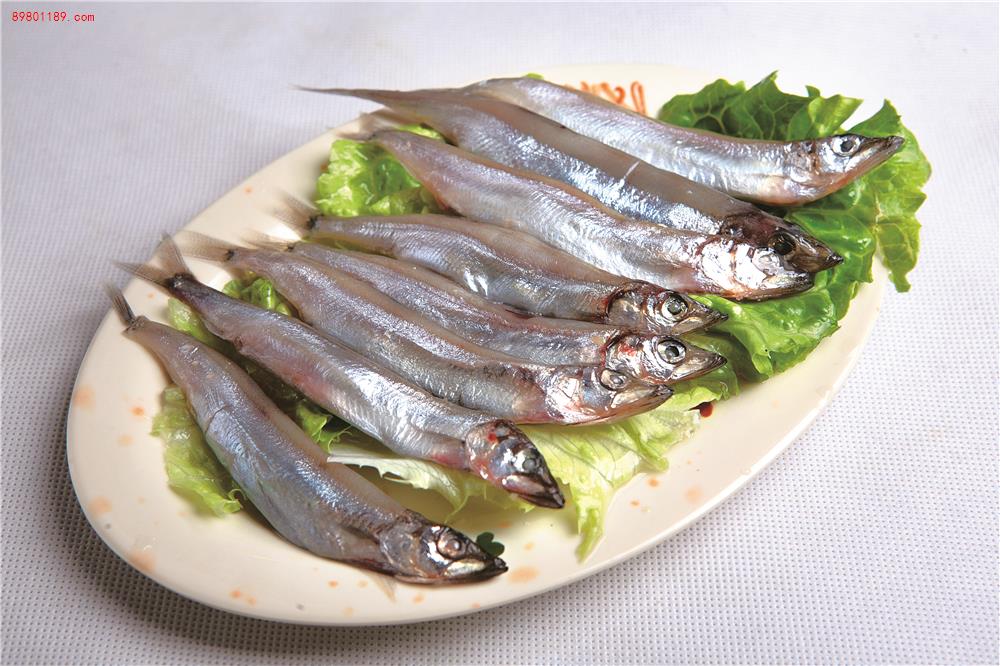 烤多春鱼