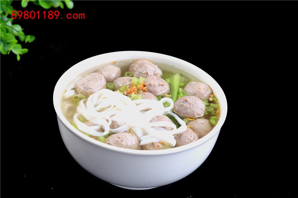 牛丸汤河粉