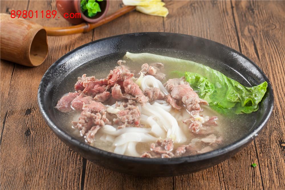牛肉汤河粉-