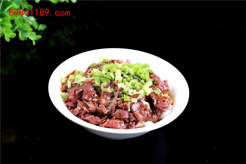 牛肉沙茶干捞河粉