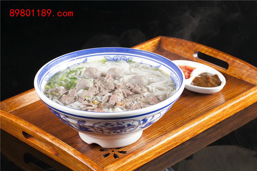 牛肉牛丸粿条汤--