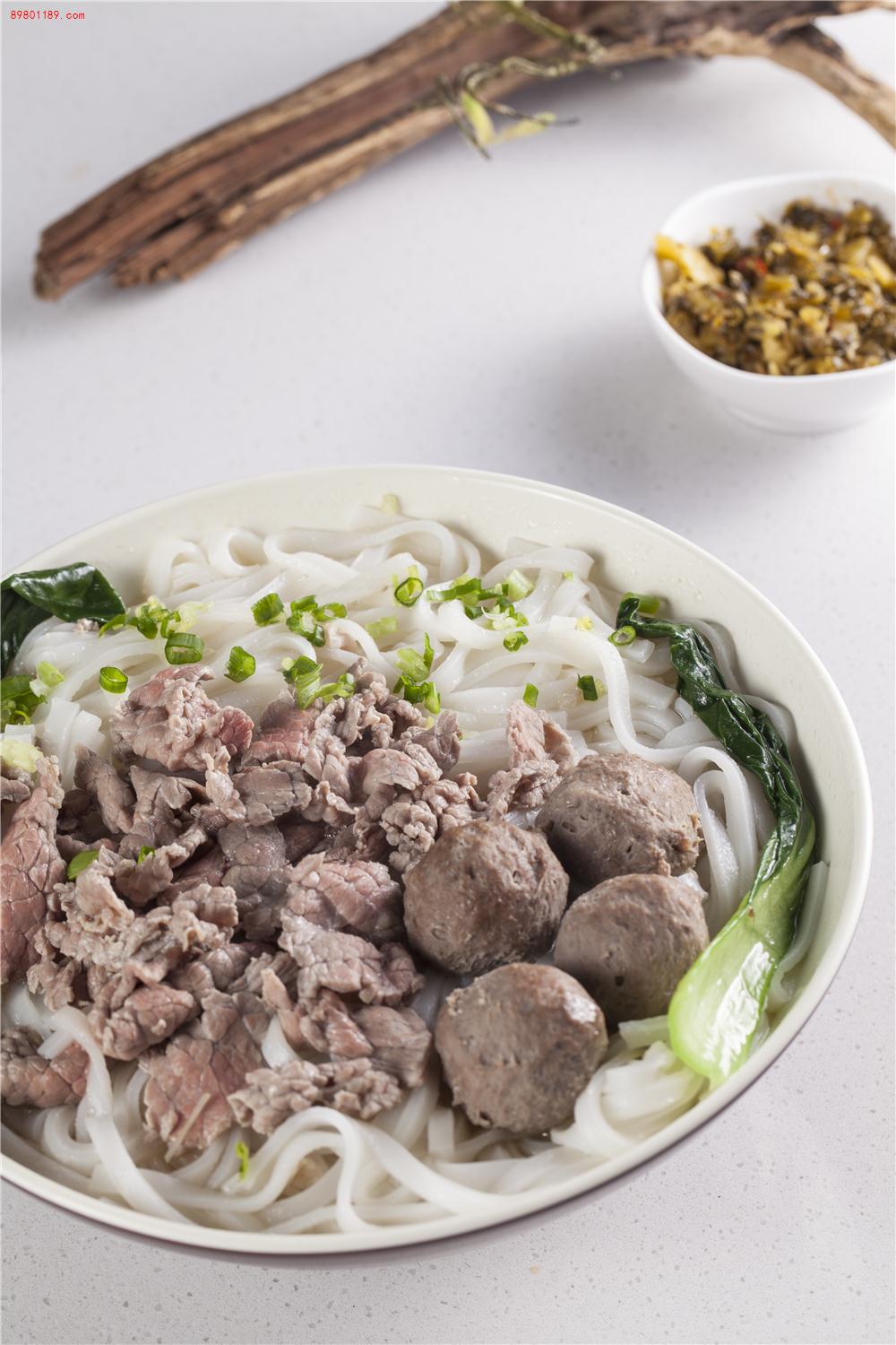 牛肉牛肉丸汤粉-