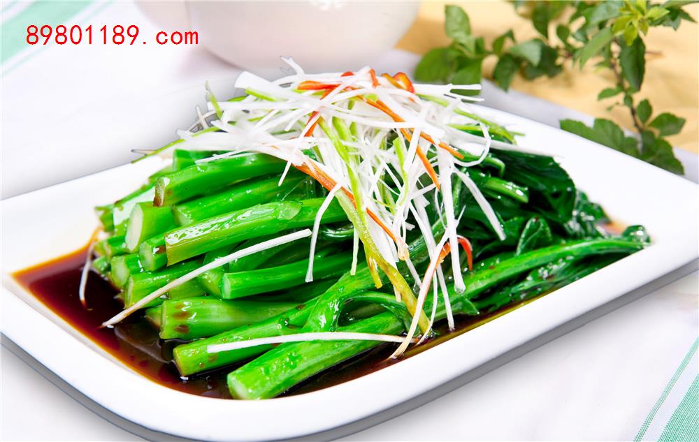 白灼菜心