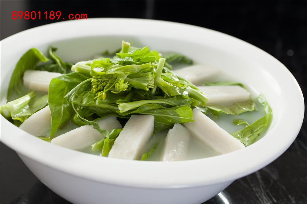 白菜苔煮年粑