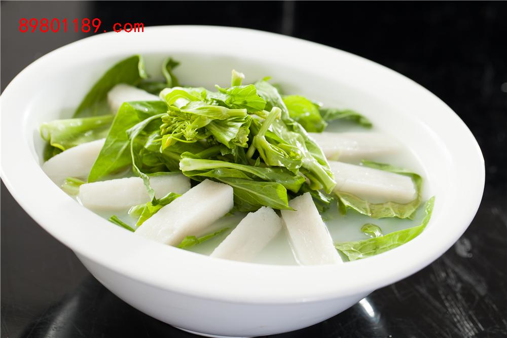 白菜苔煮年粑
