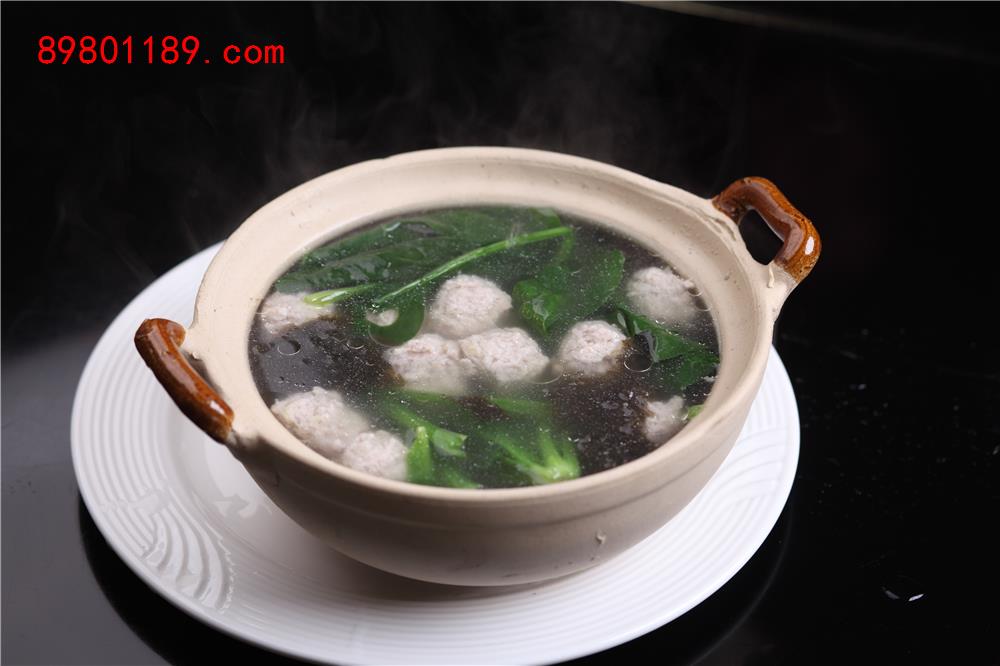砂锅丸子汤