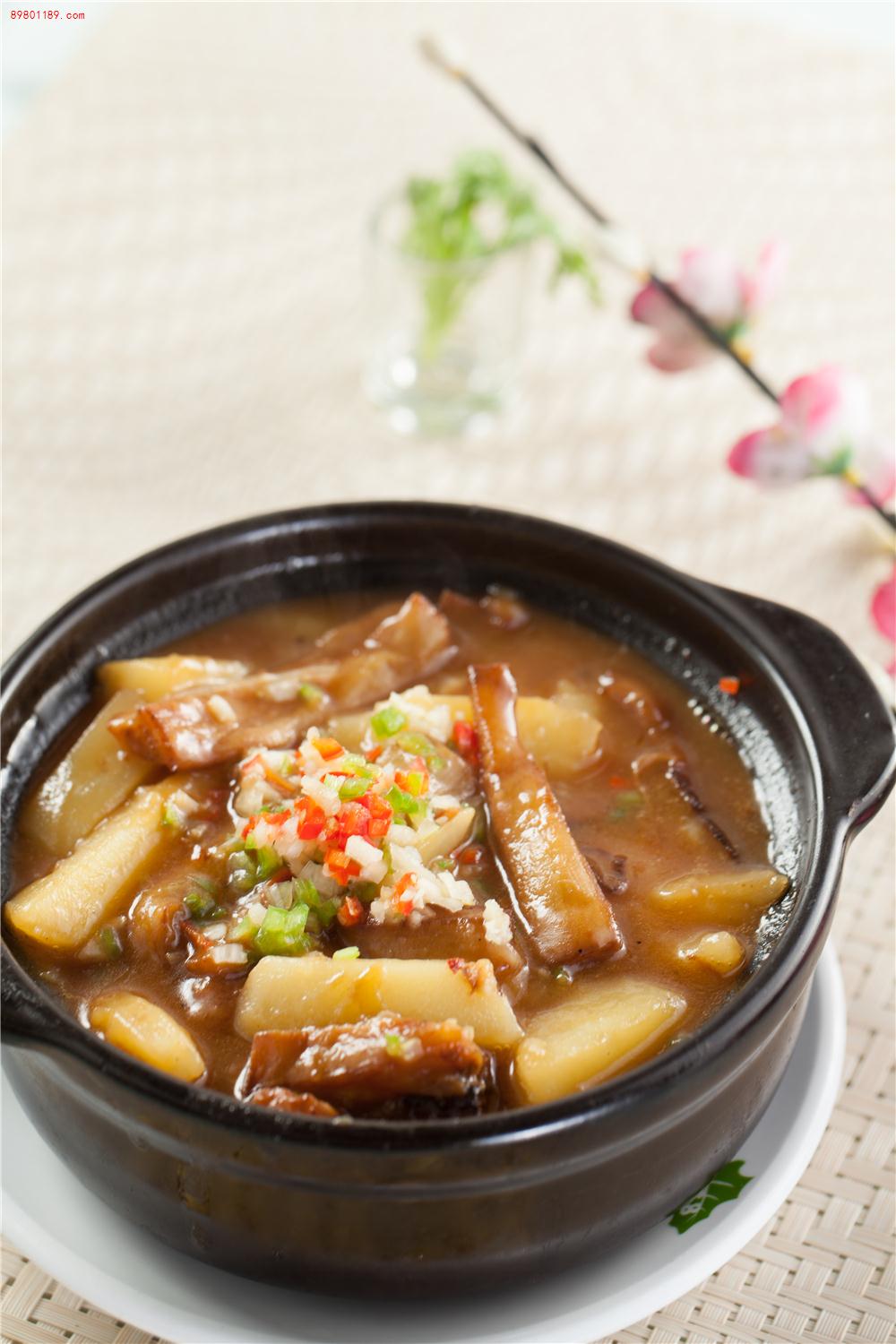 砂锅土豆茄子