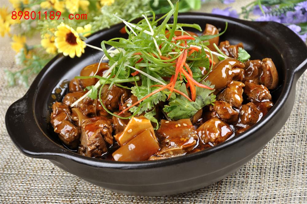砂锅焖驴肉