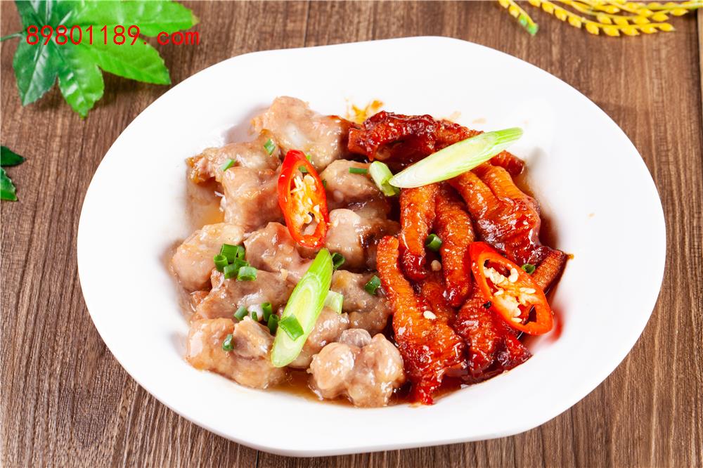 秘制凤爪拼排骨